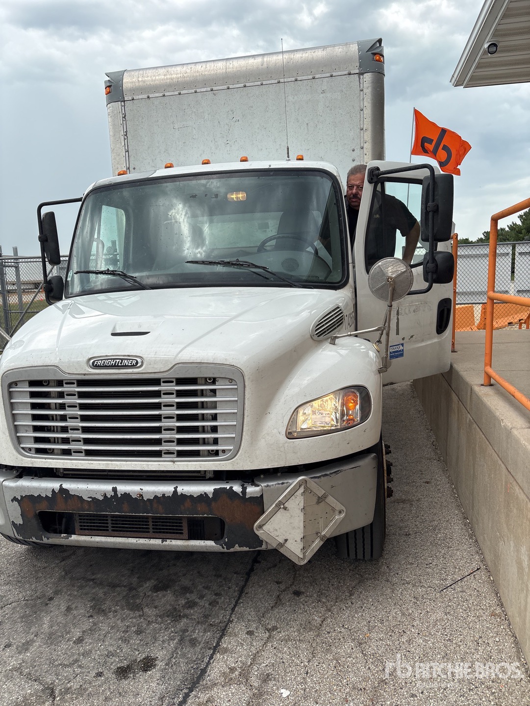 2018 Freightliner M2 106
