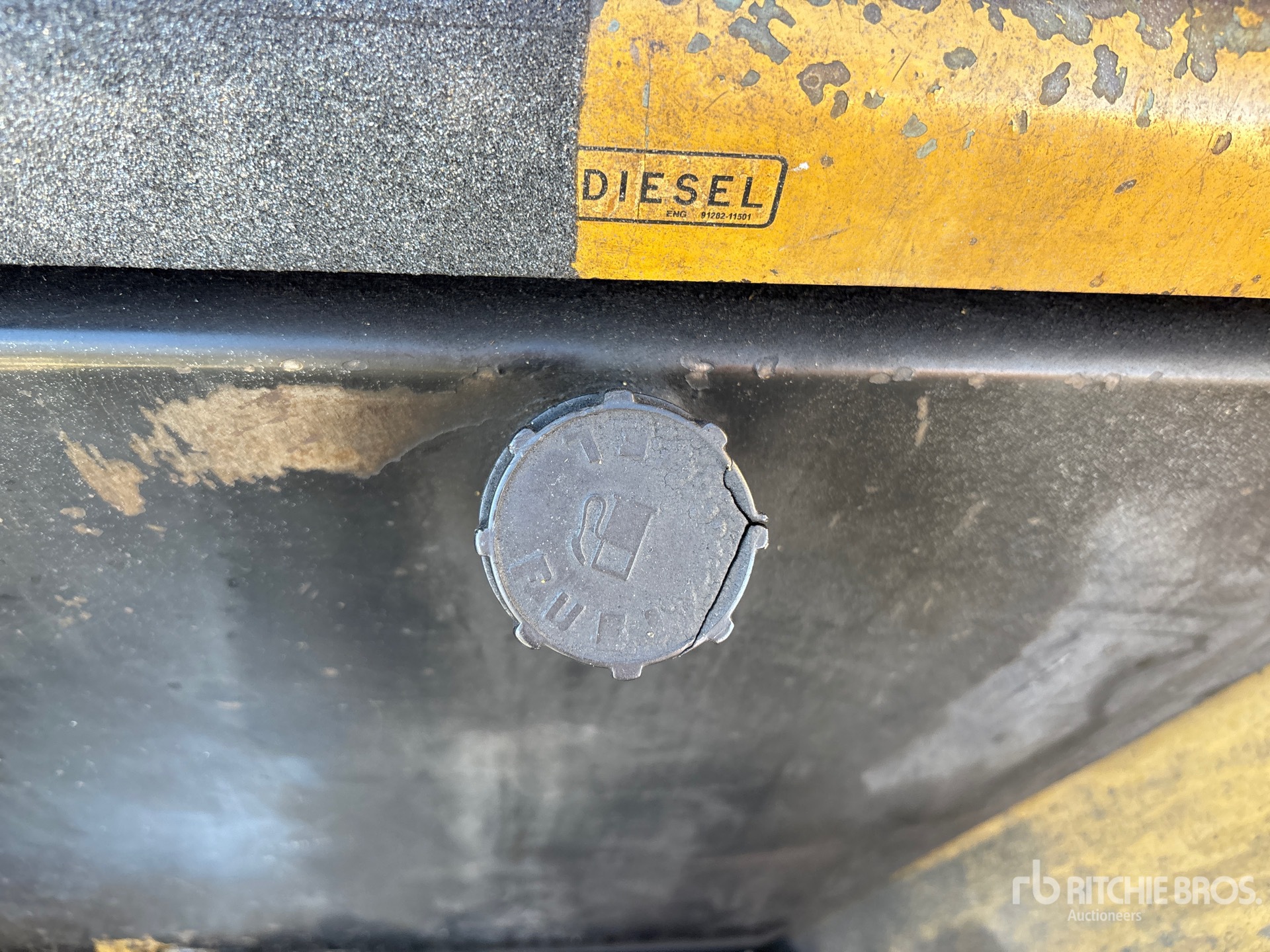 2001 Caterpillar DP90