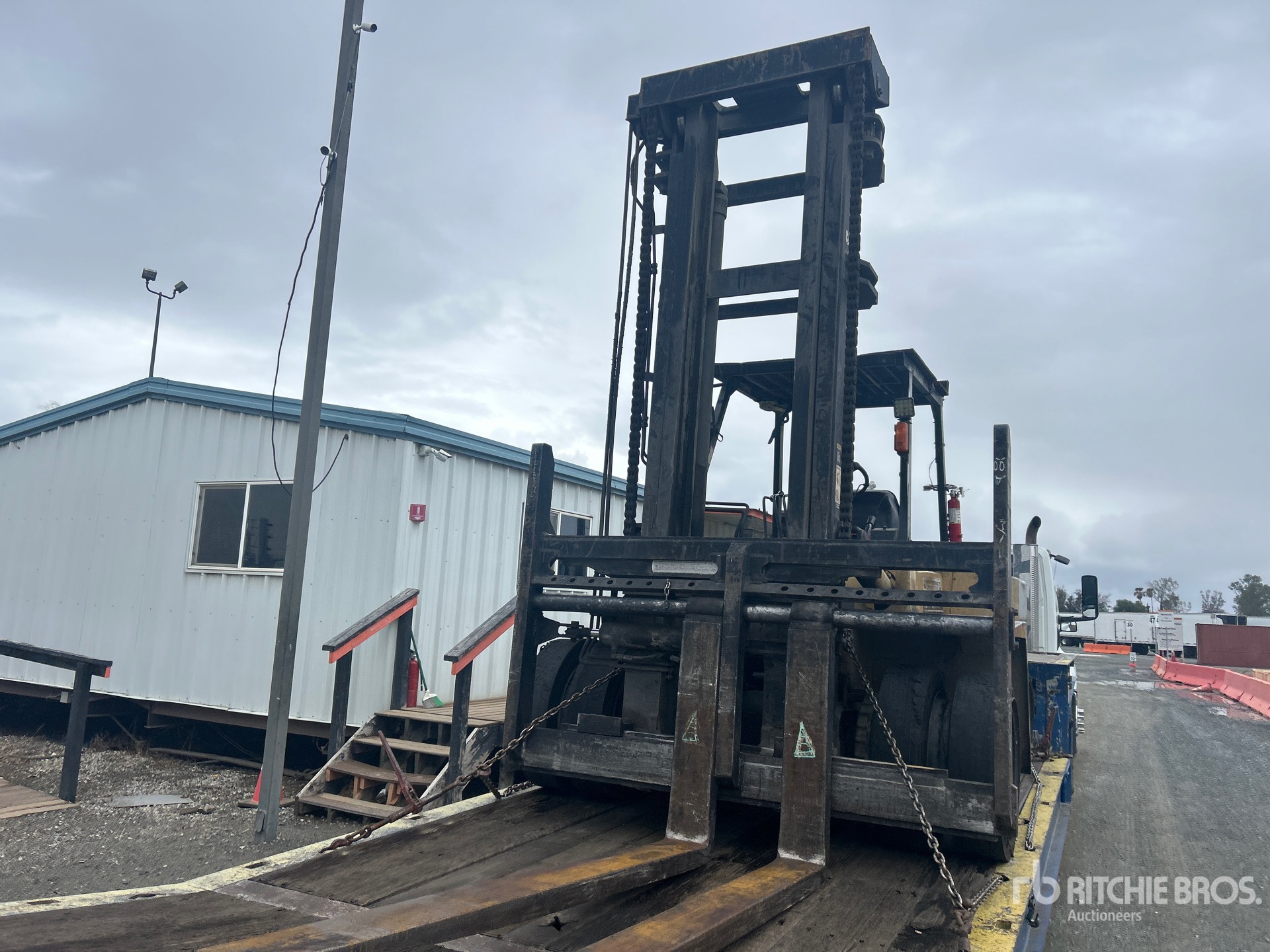 2001 Caterpillar DP90