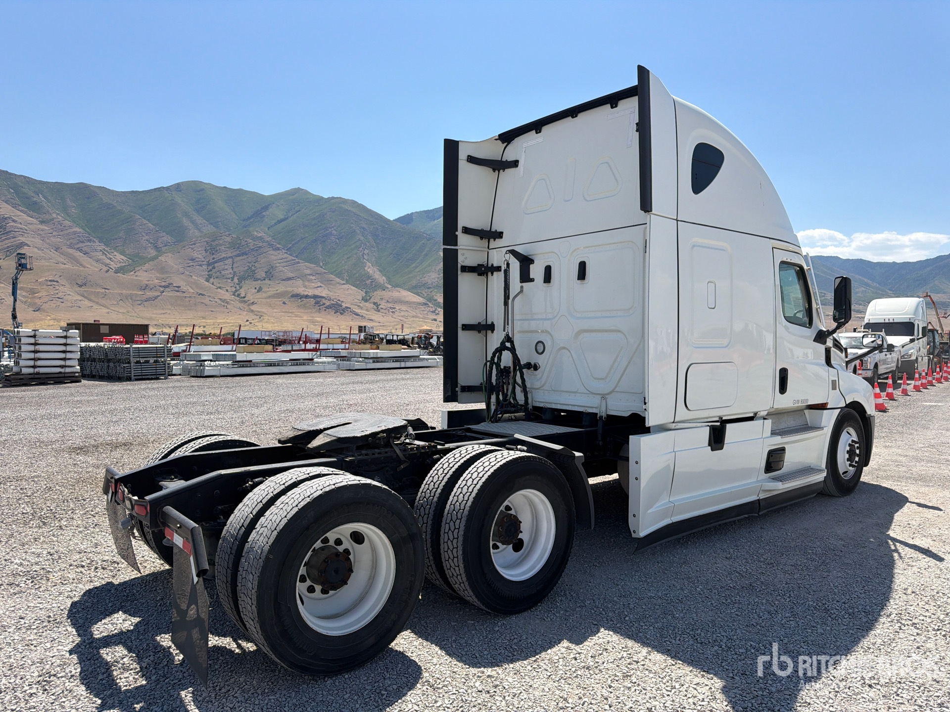 2022 Freightliner CASCADIA 126