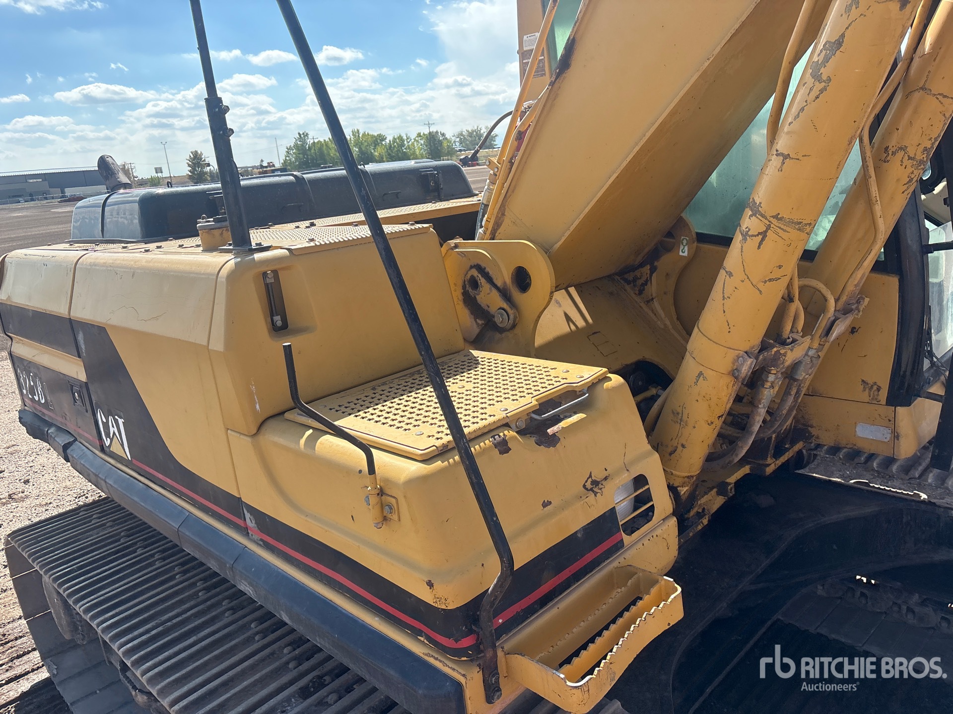 1996 Caterpillar 325B L