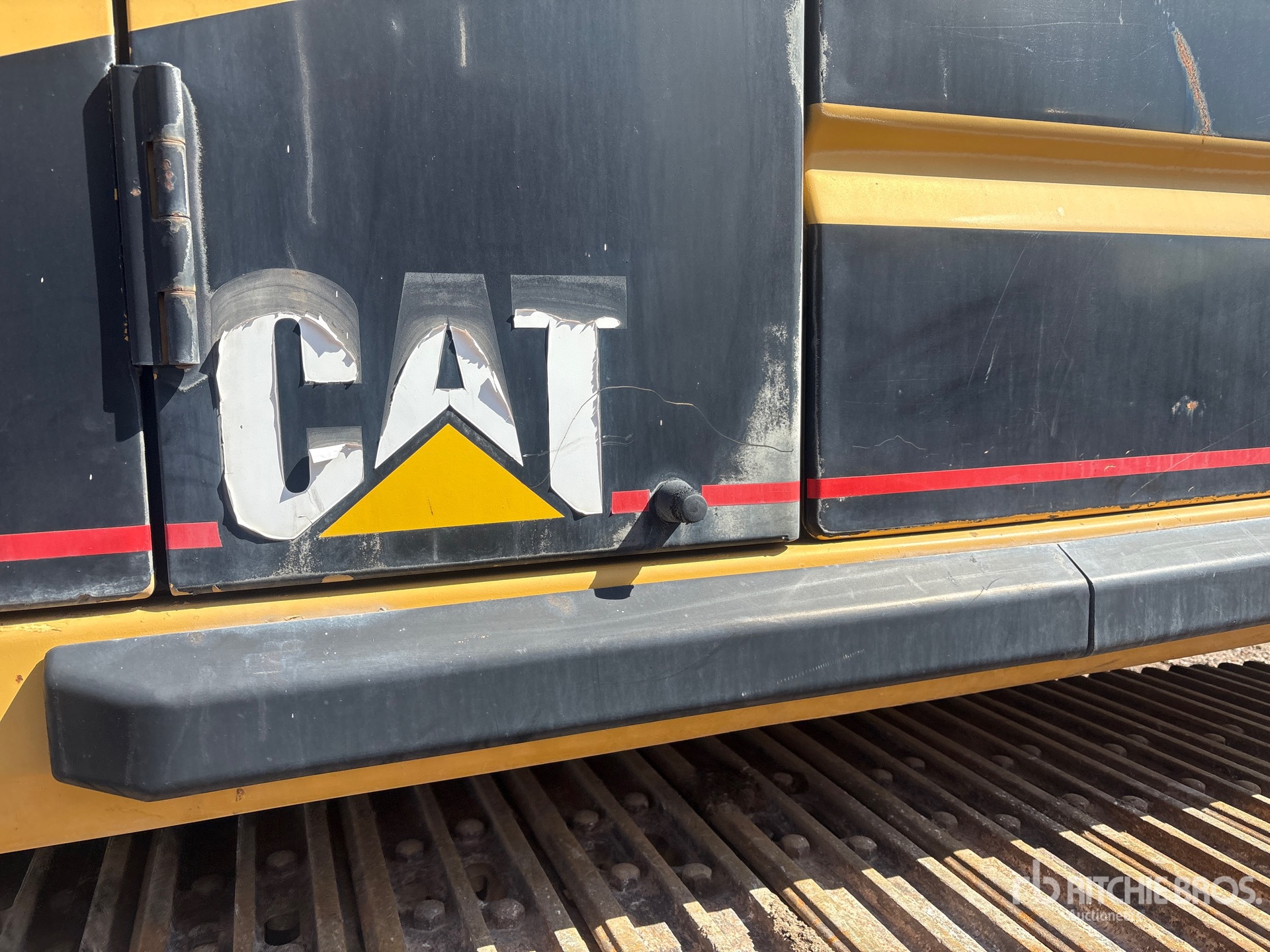 1996 Caterpillar 325B L