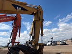 v2 Chassis - Excavator with