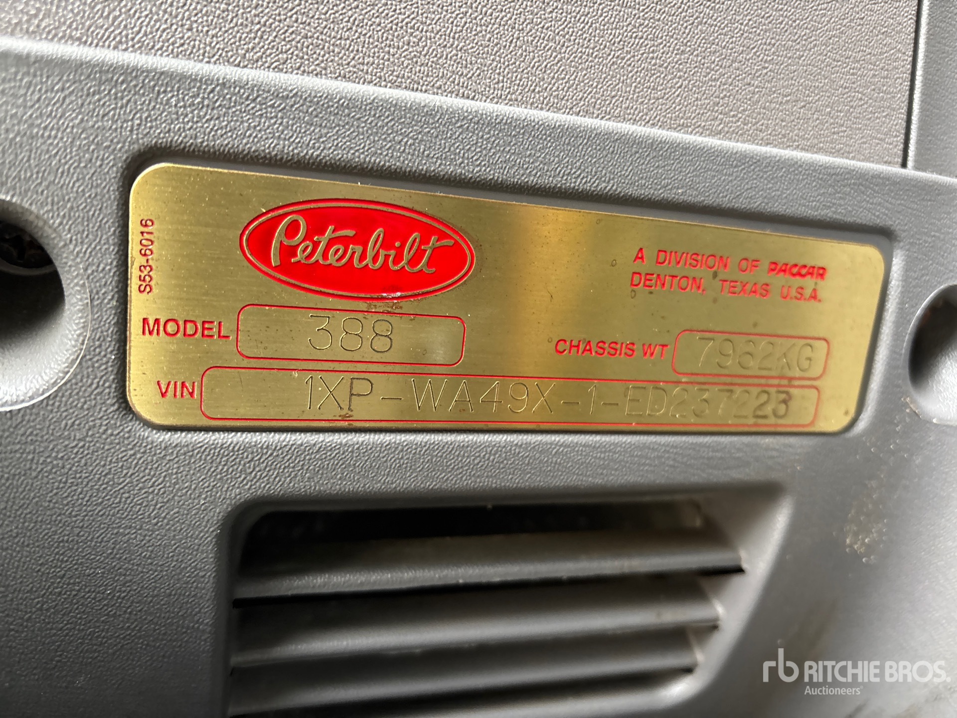2014 Peterbilt 388