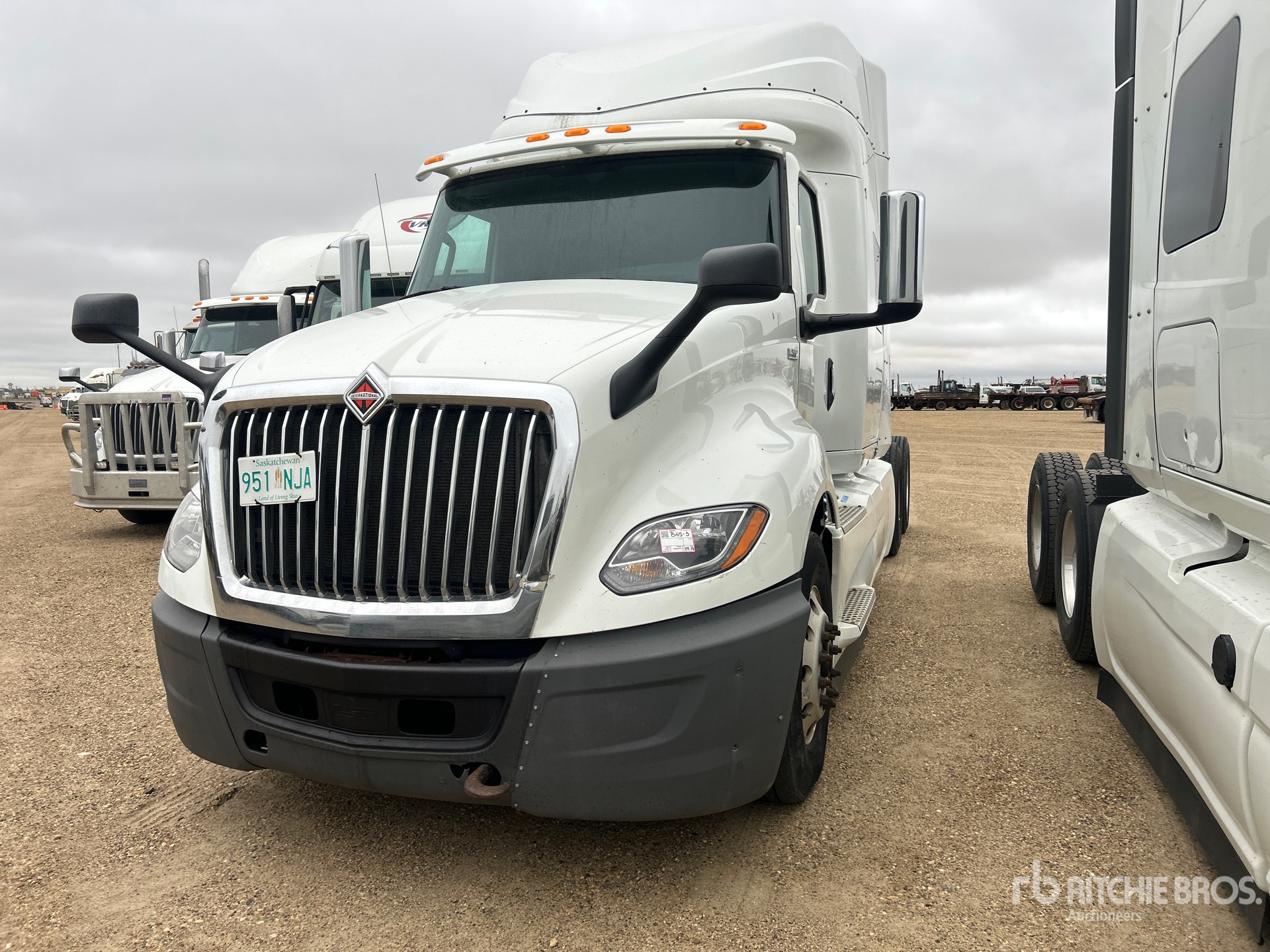 2019 International LT625