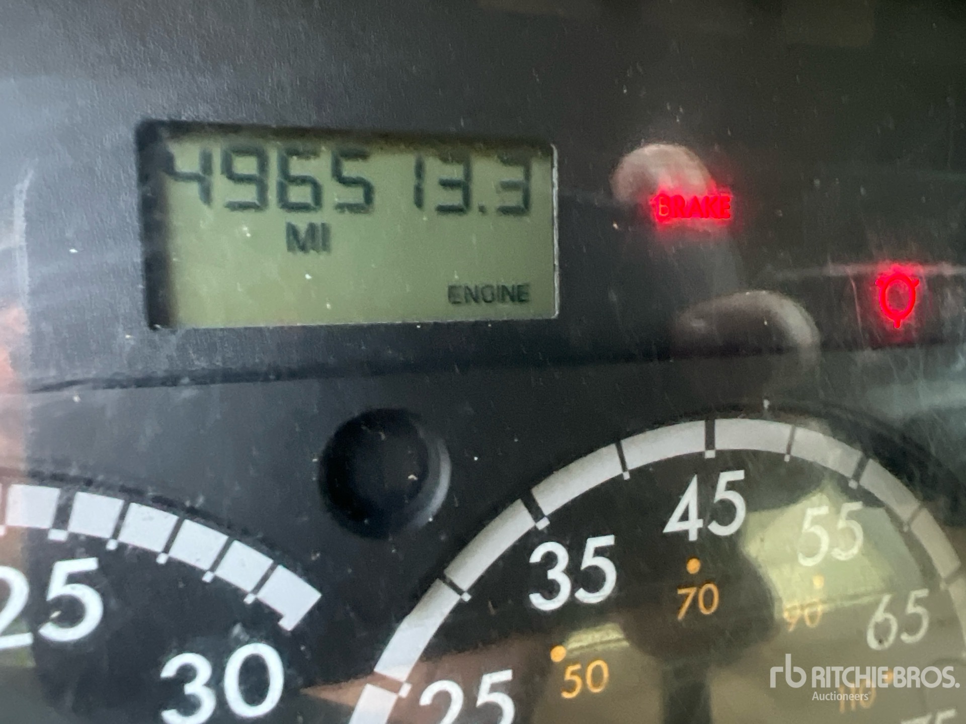 2011 Freightliner M2 106
