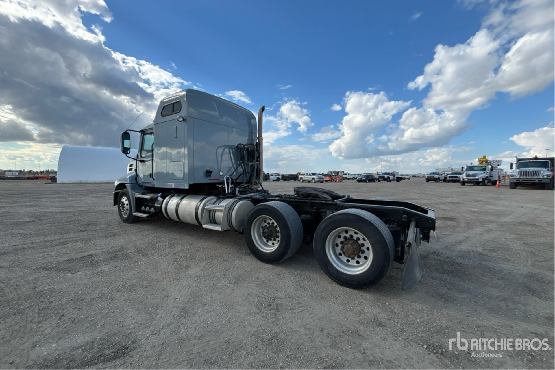 2015 Mack CXU613