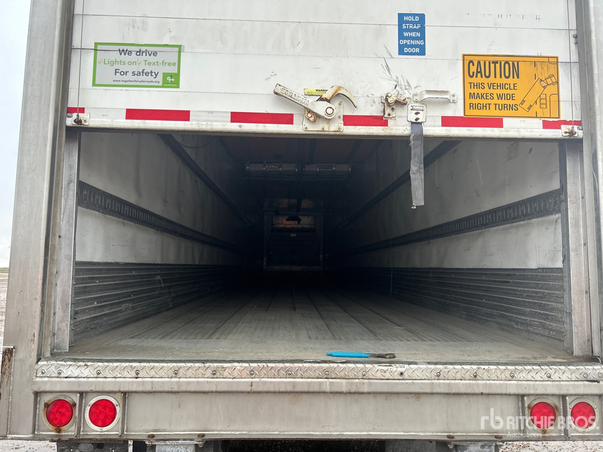 2016 Hyundai 53 FT X 102 IN T/A MULTI -TEMP