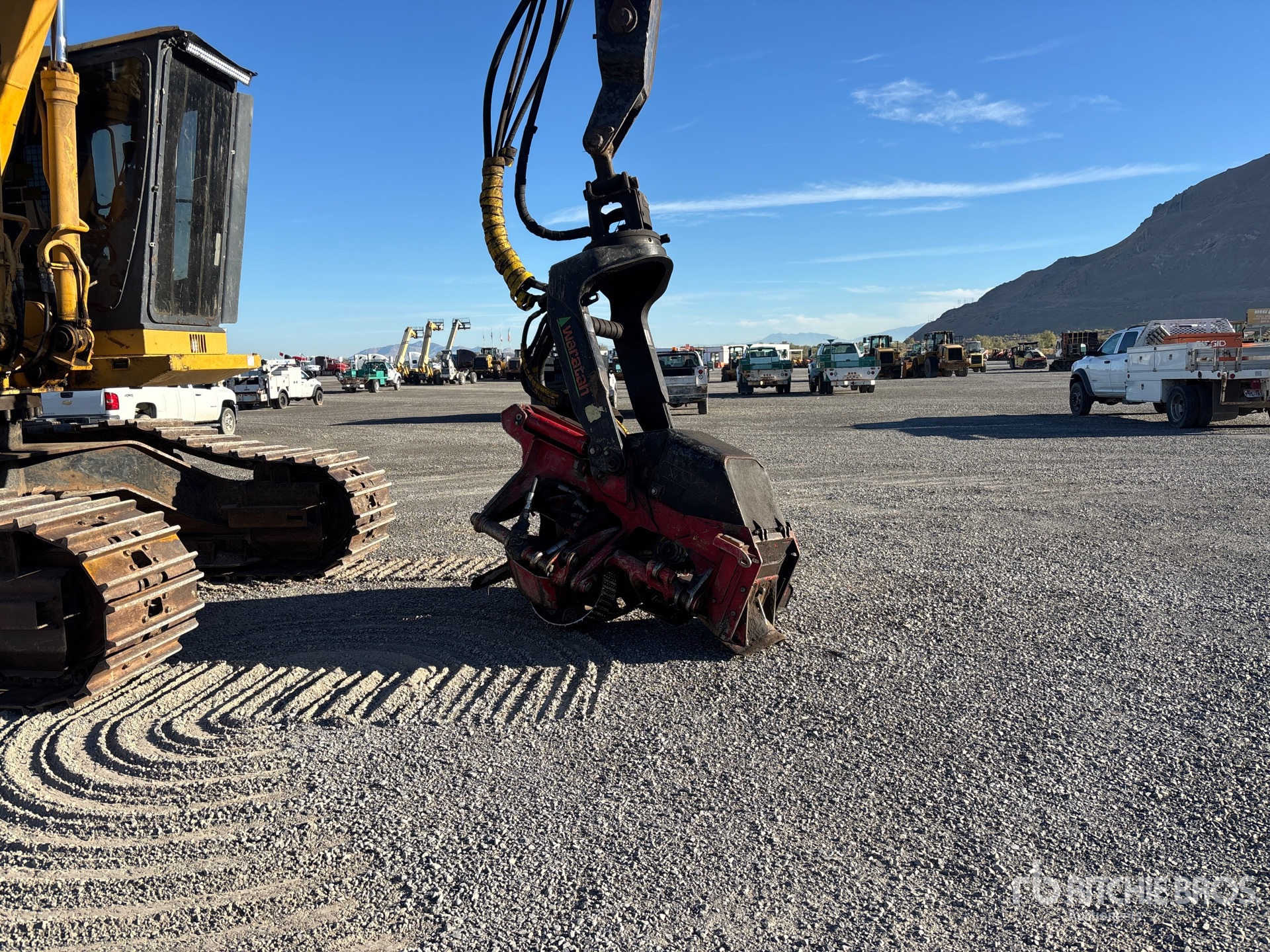 2005 John Deere 2554