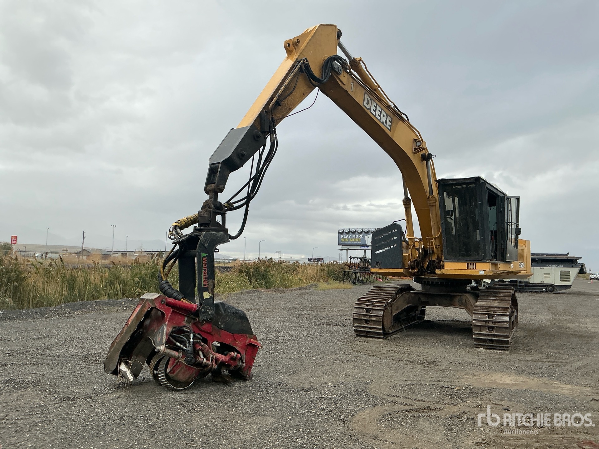 2005 John Deere 2554