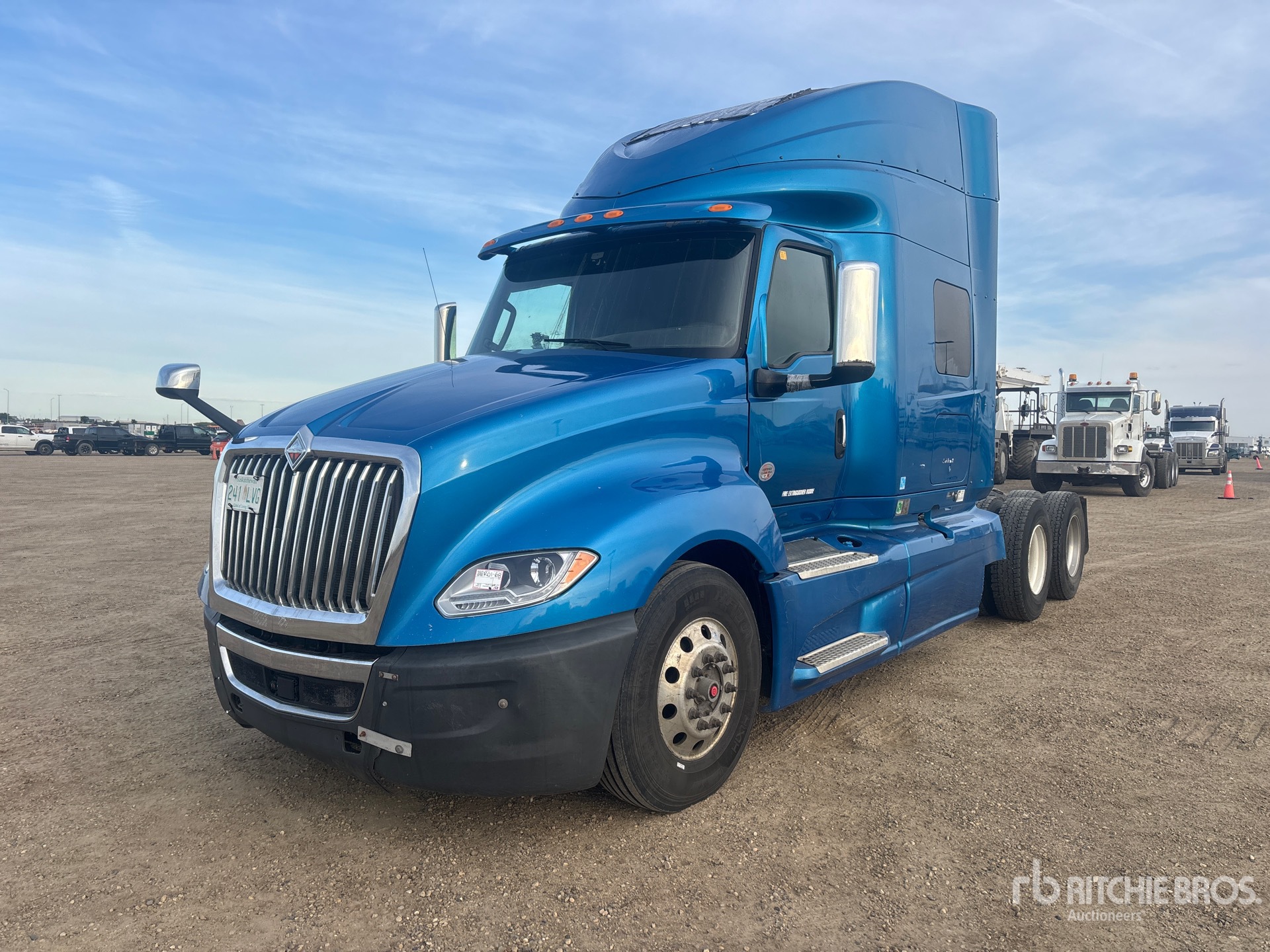 2018 International LT625