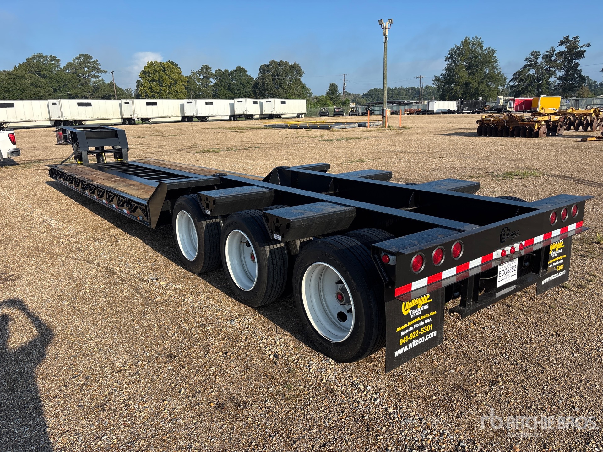 2026 Witzco Challenger TRI/A RG52
