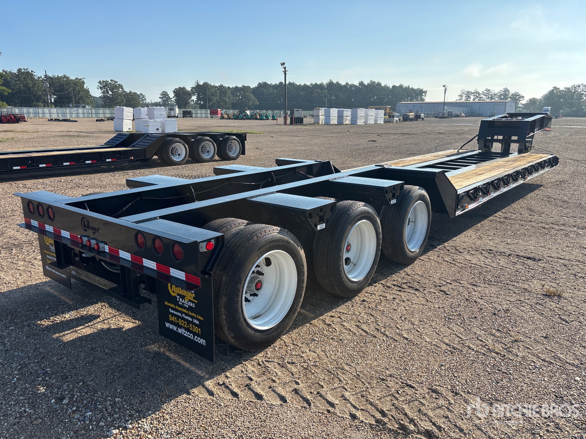 2026 Witzco Challenger TRI/A RG52