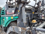 Hydraulics with Screed Lift Cylinders