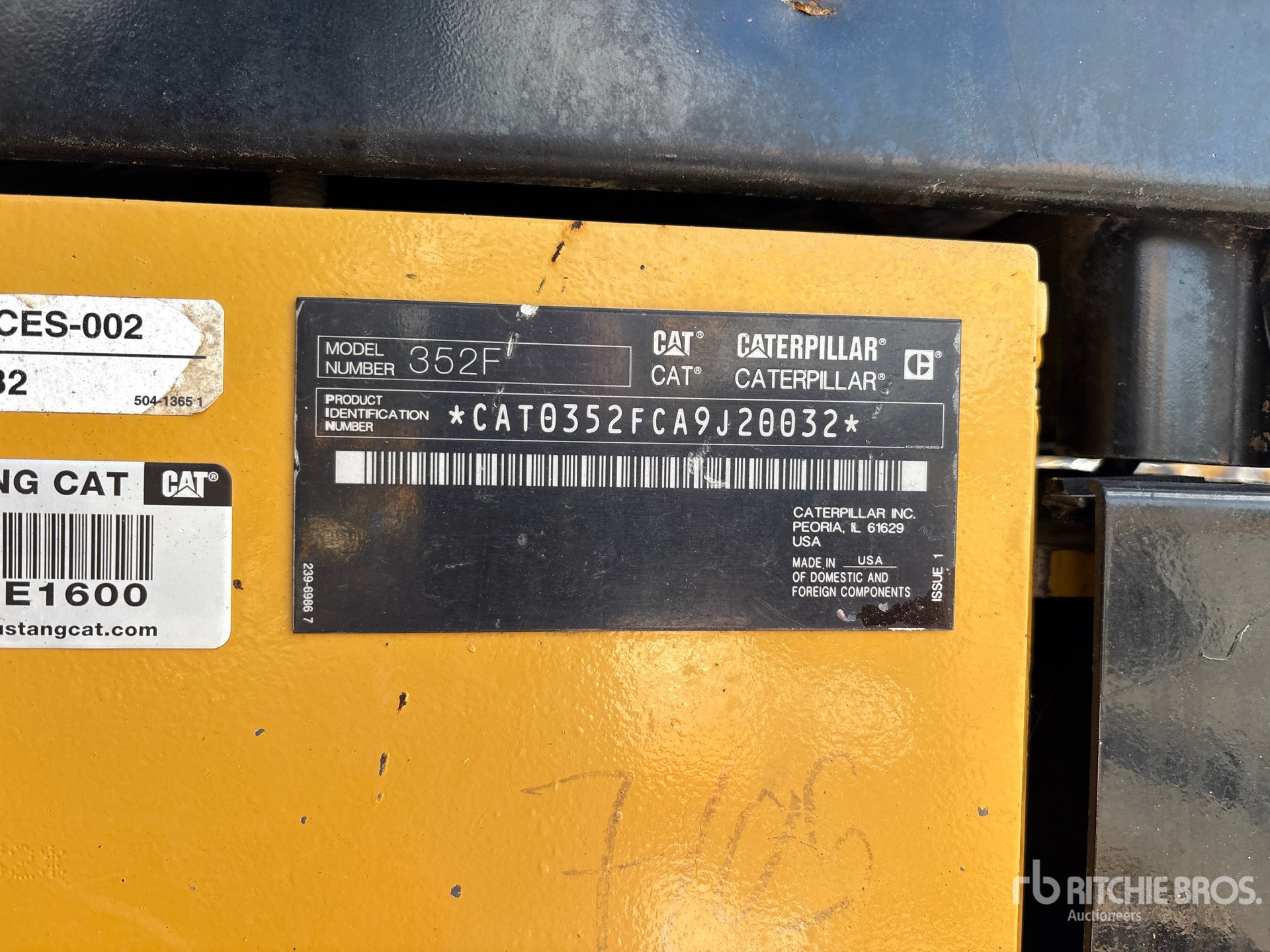 2018 Caterpillar 352FLRE