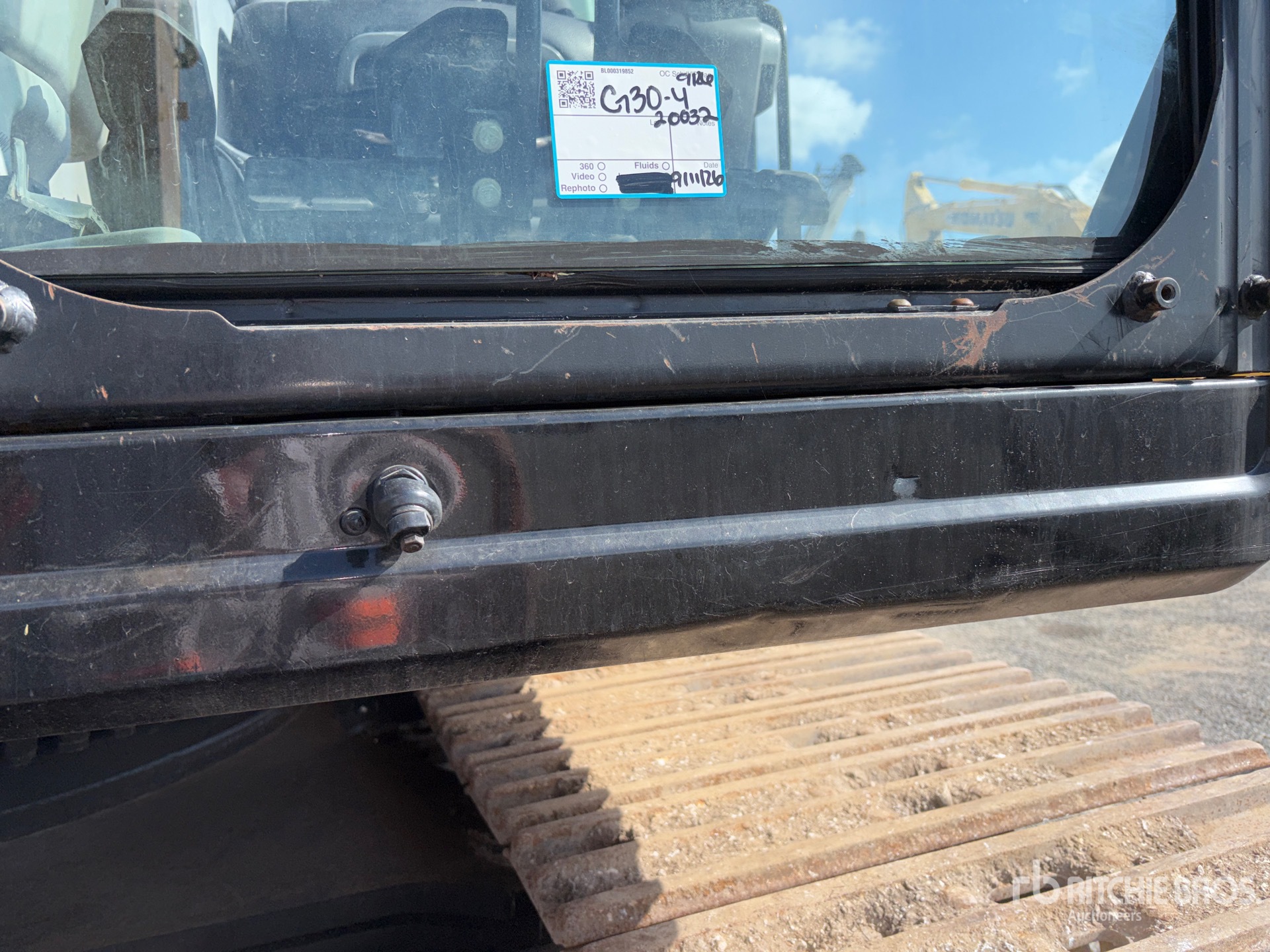 2018 Caterpillar 352FLRE