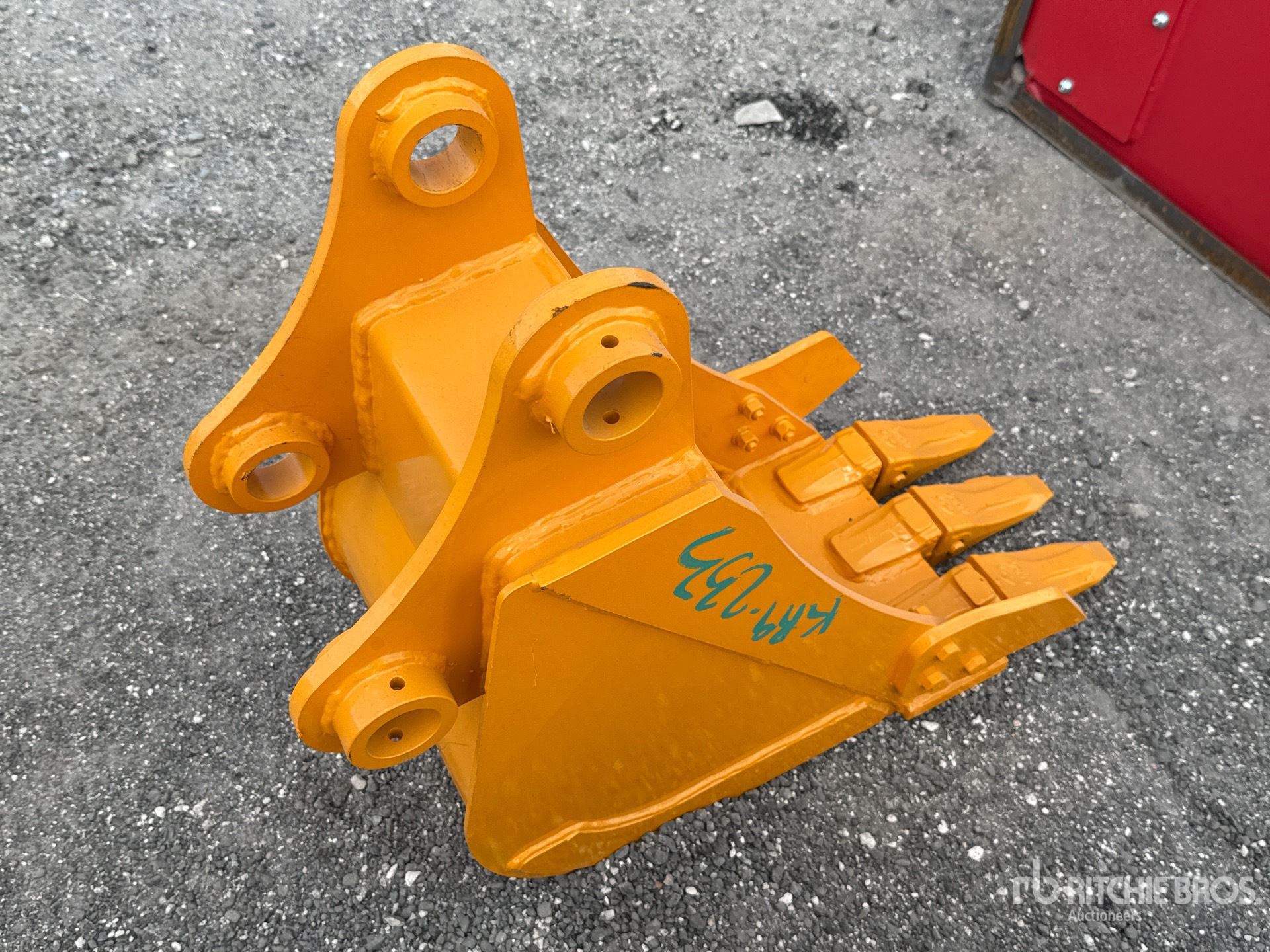 2026 GIYI 12 IN DIGGING - FITS CAT 305 (U ...