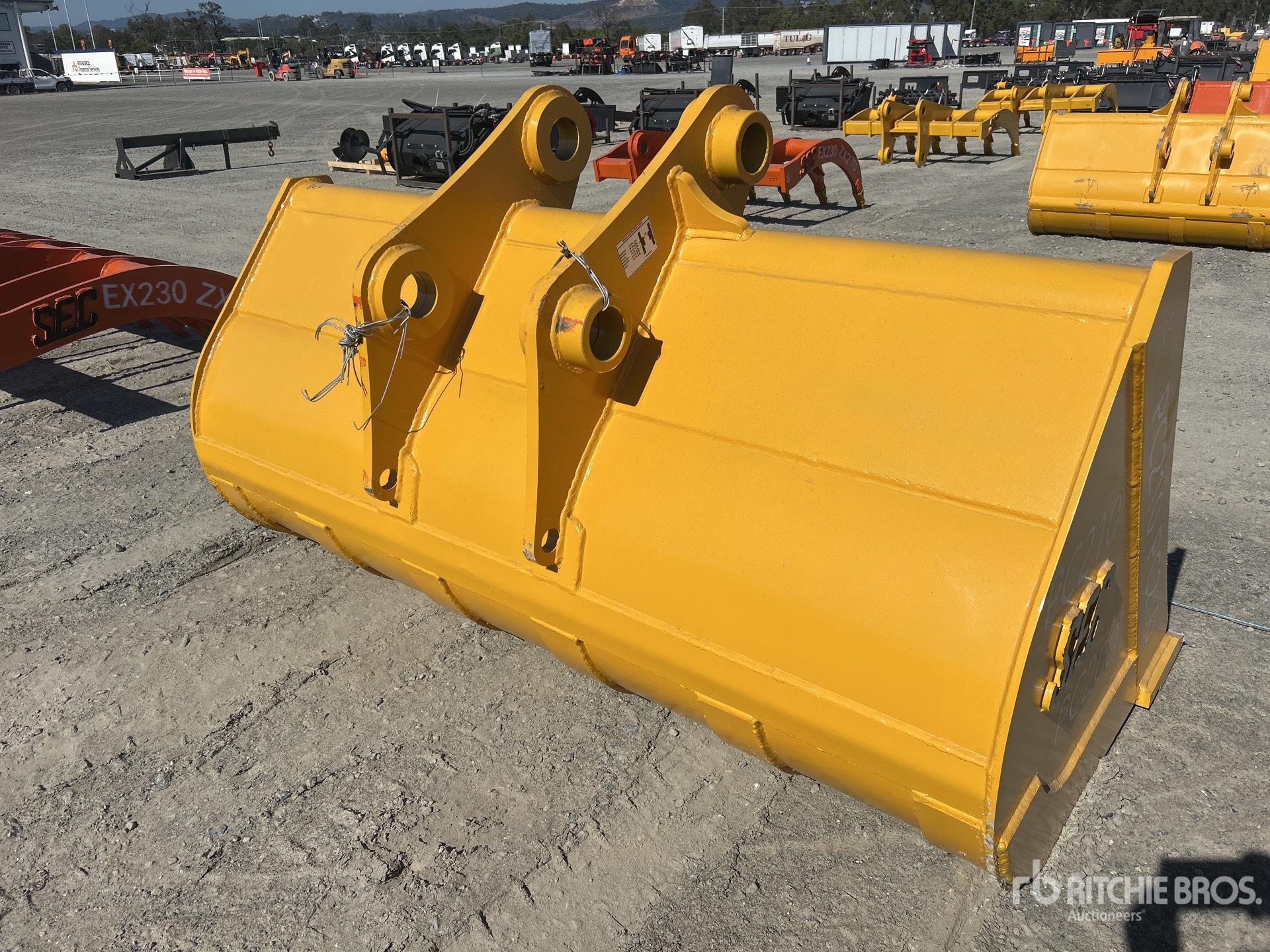 2026 SEC 76 in. to fit PC200 ditching (Unused)