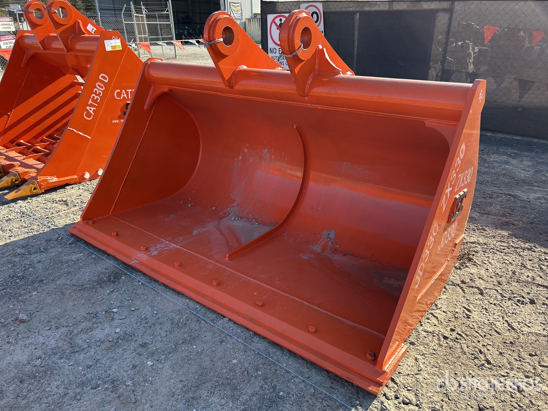 2026 SEC 86 in. to fit ZX330 ditching (Unused)