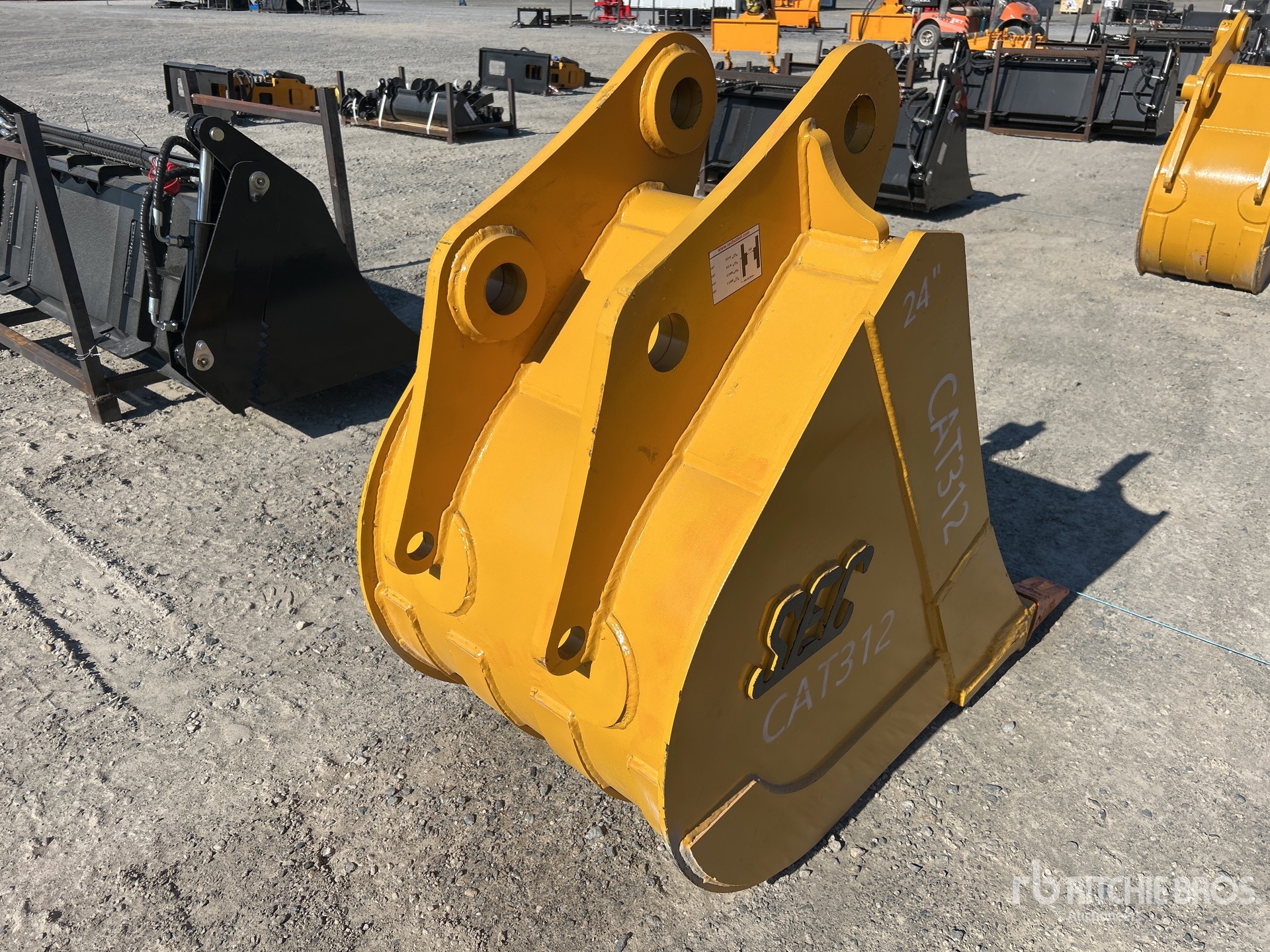 2026 SEC 24 in. to fit Cat 312 digging (Unused)