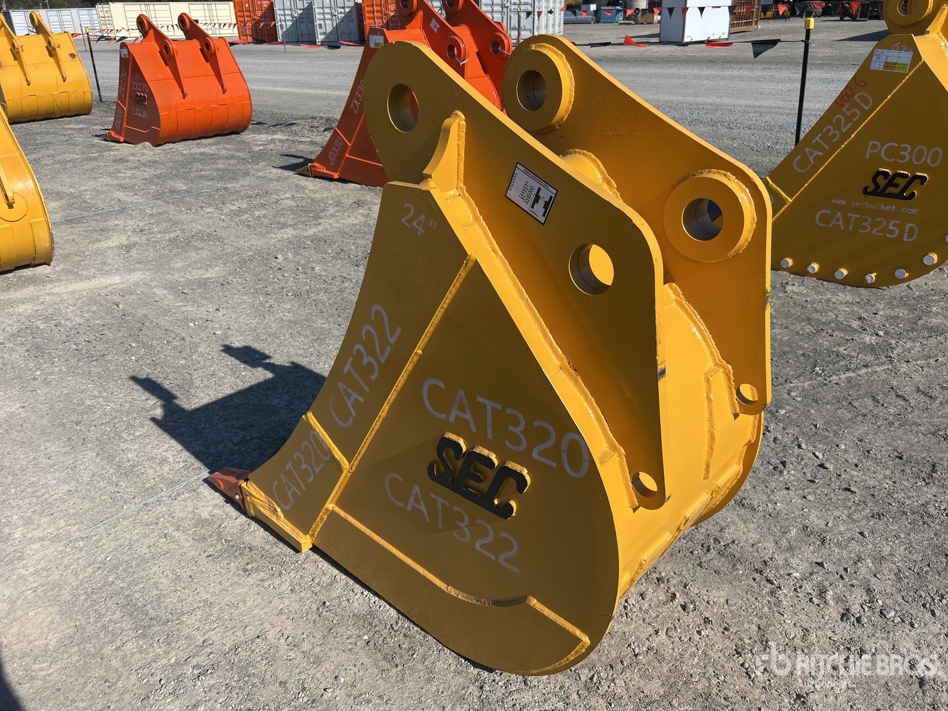 2026 SEC 24 in. to fit Cat 320 digging (Unused)