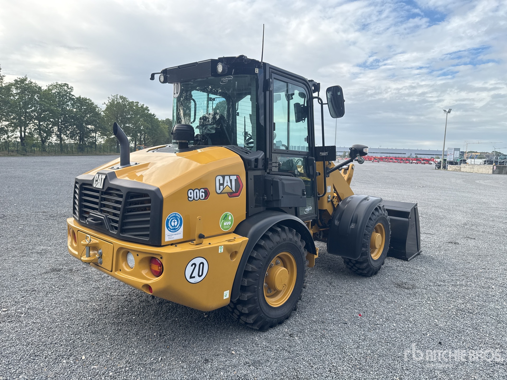 2024 Caterpillar 906