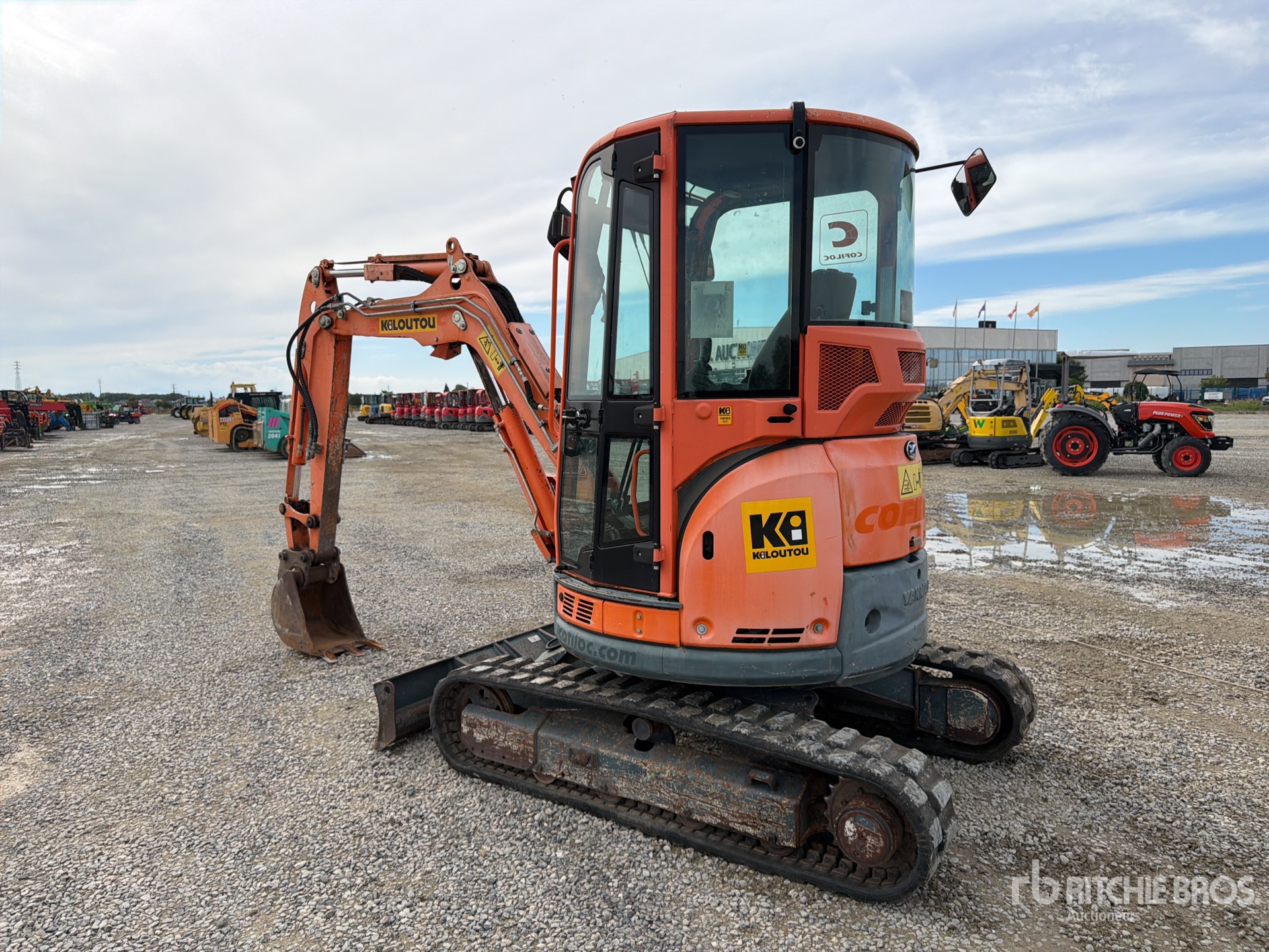 2014 Yanmar VIO33U
