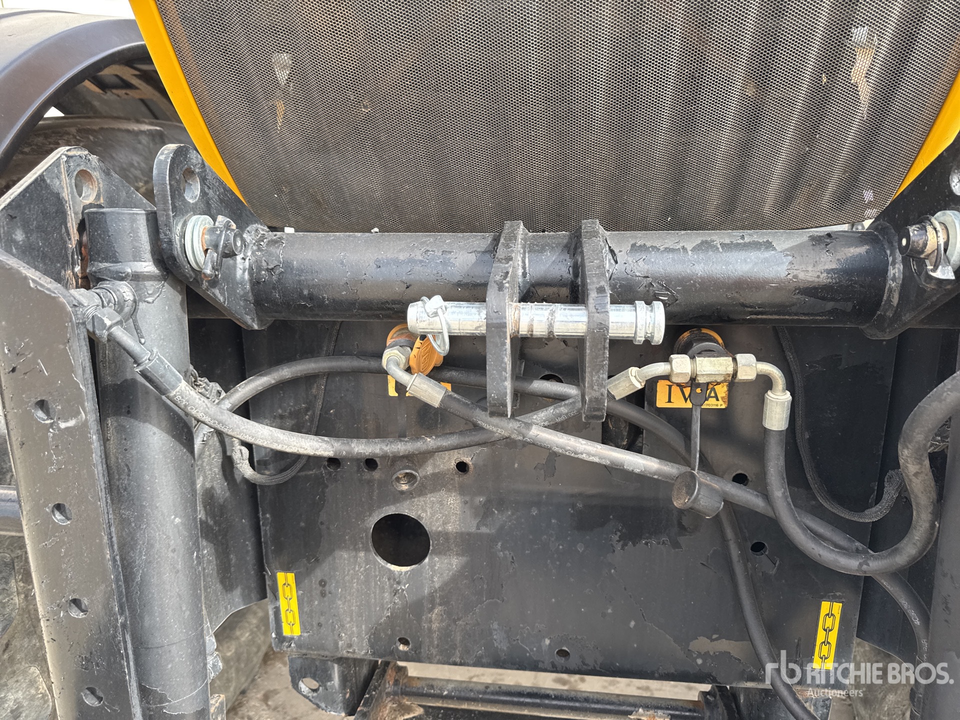 2003 JCB FASTRAC 3185