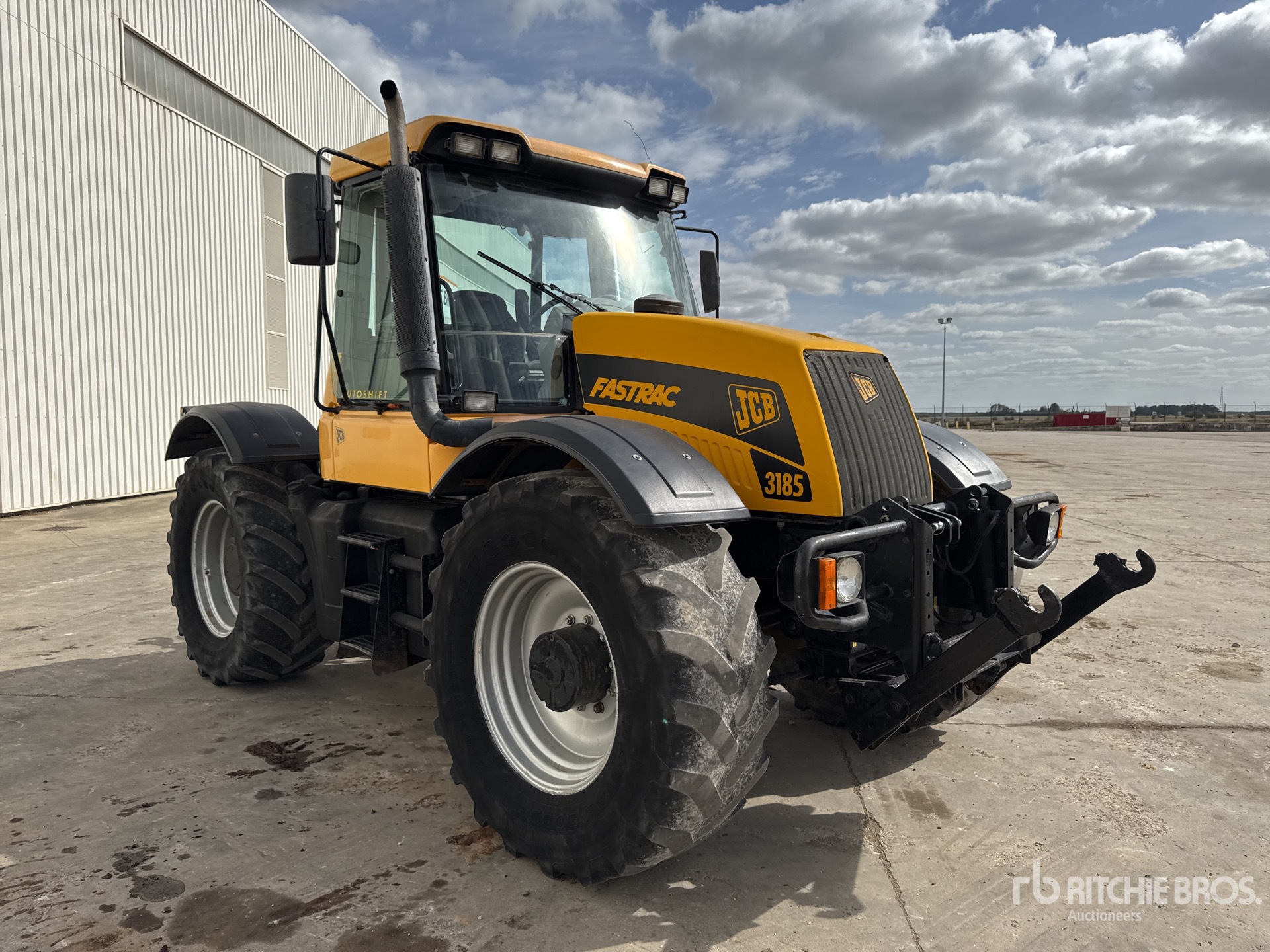 2003 JCB FASTRAC 3185