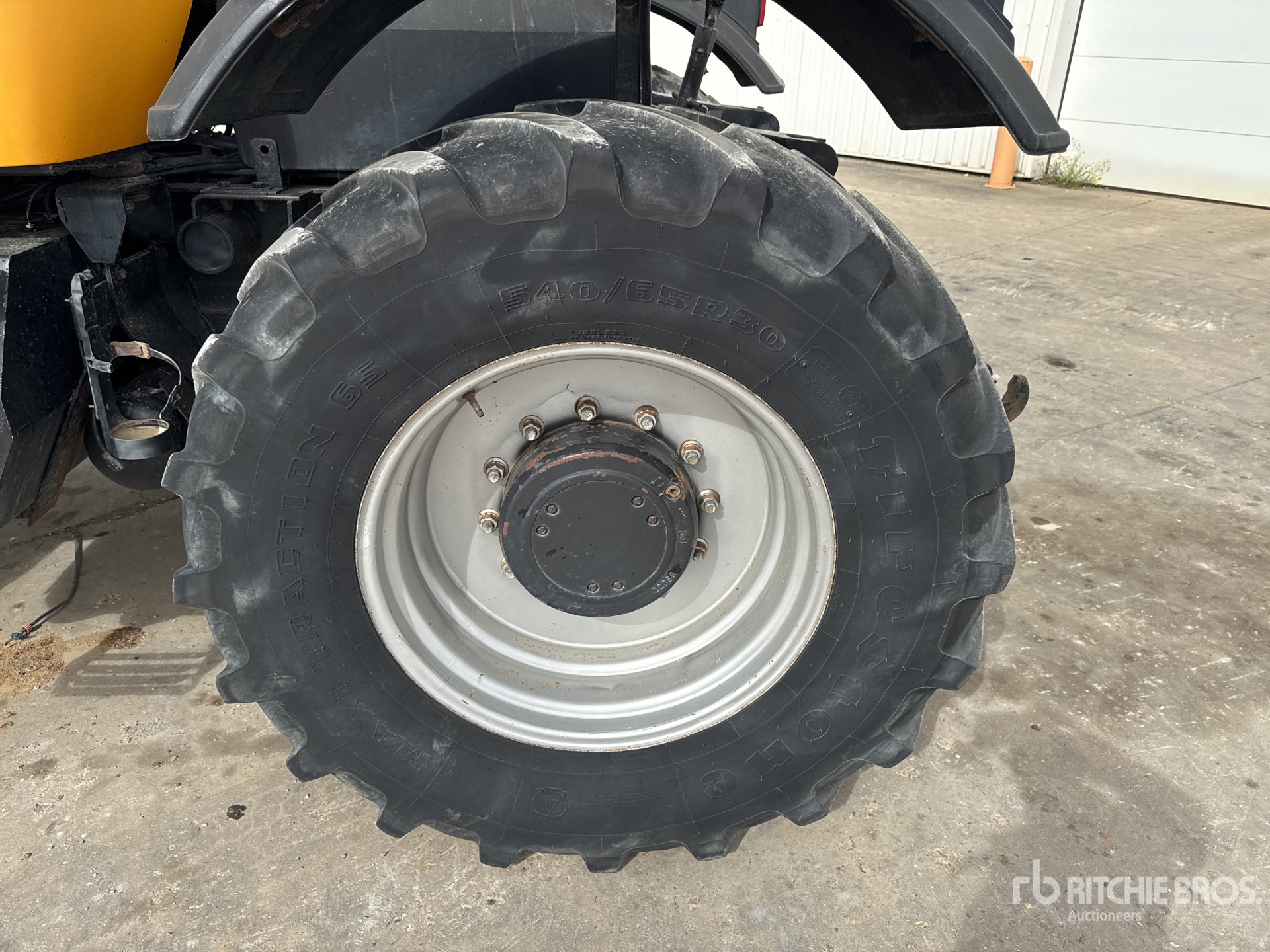 2003 JCB FASTRAC 3185