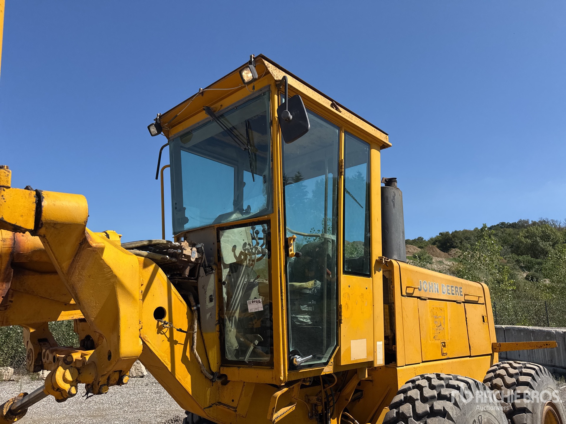 1991 John Deere 770B