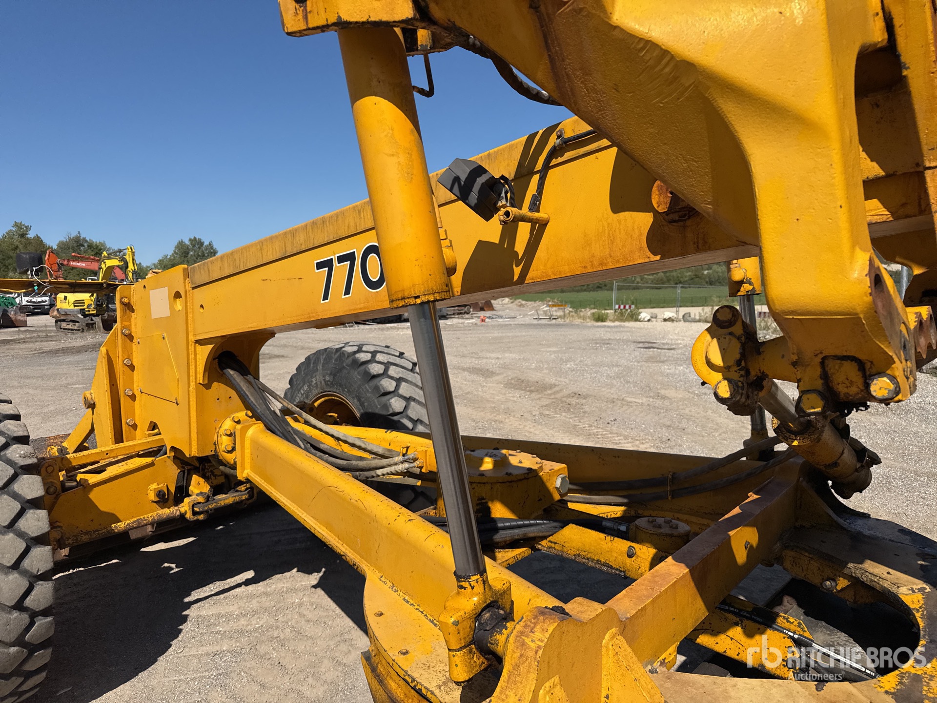 1991 John Deere 770B