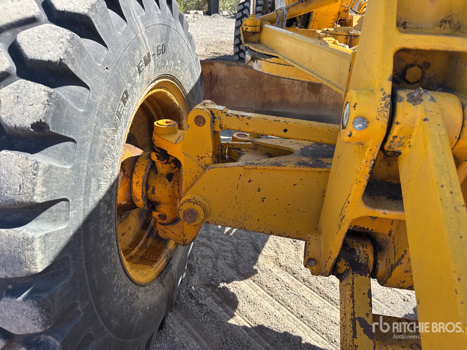 1991 John Deere 770B
