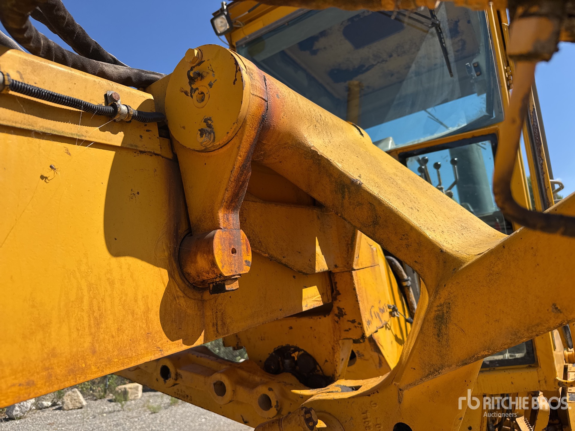 1991 John Deere 770B
