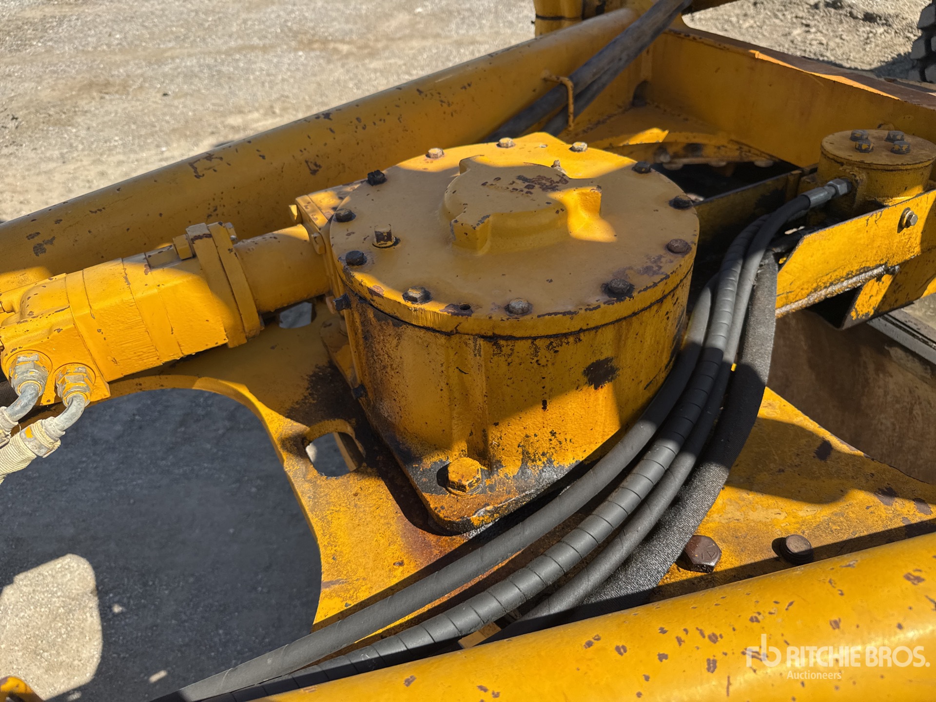 1991 John Deere 770B