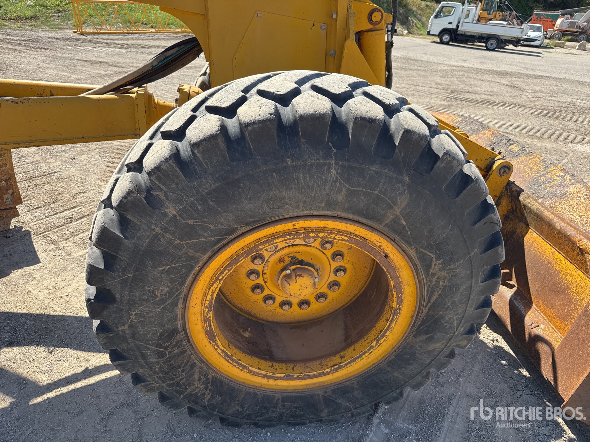 1991 John Deere 770B