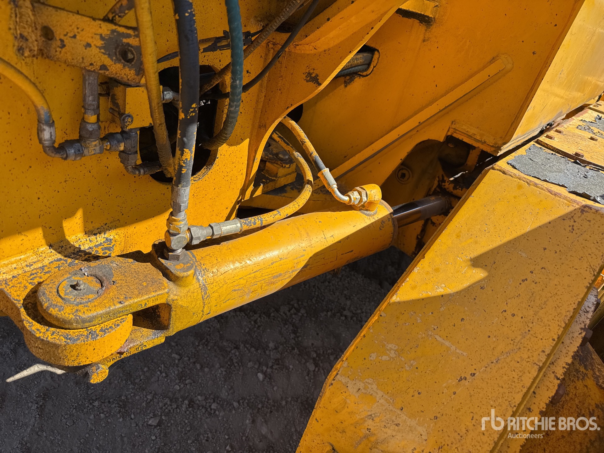 1991 John Deere 770B