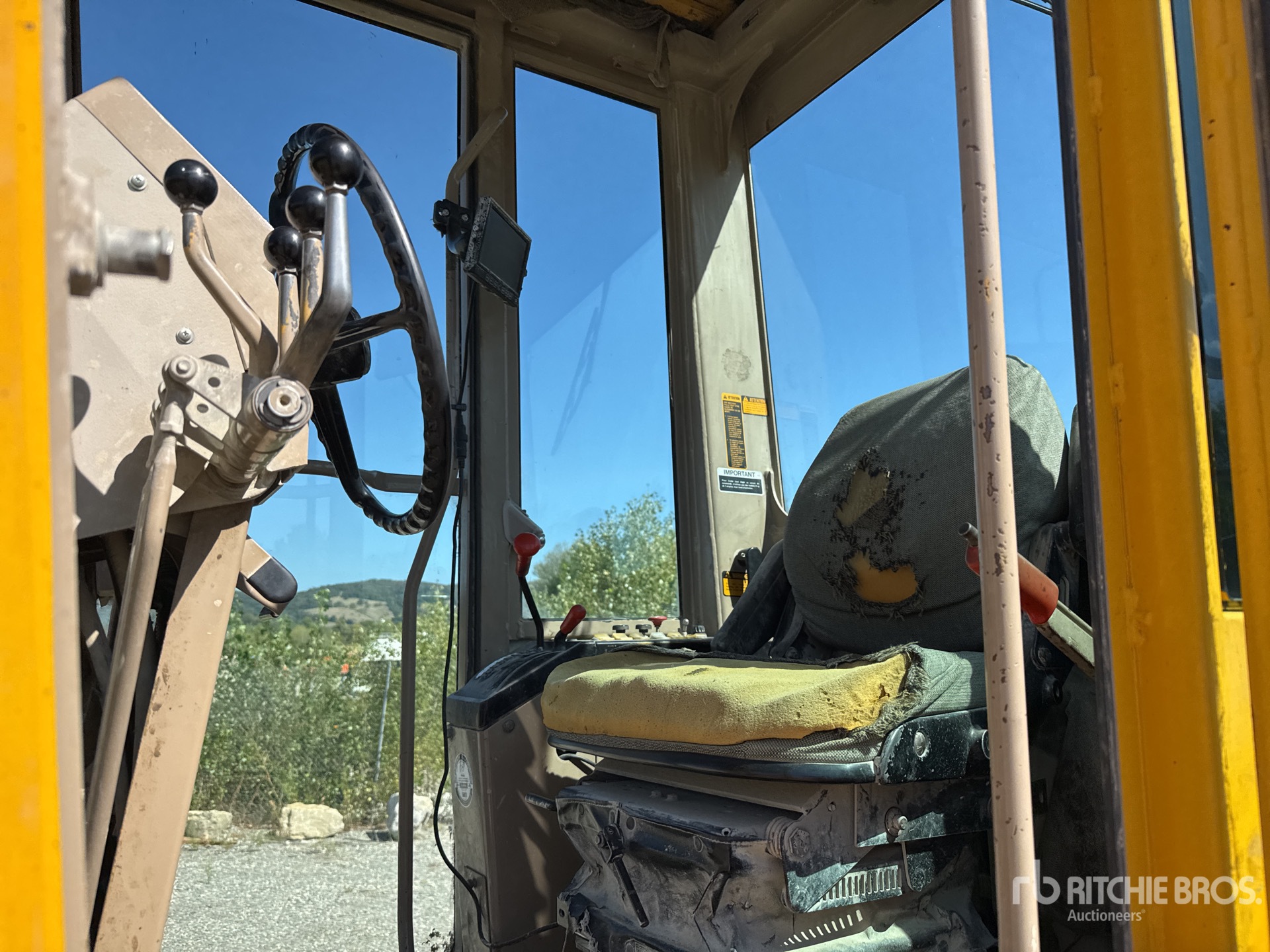 1991 John Deere 770B