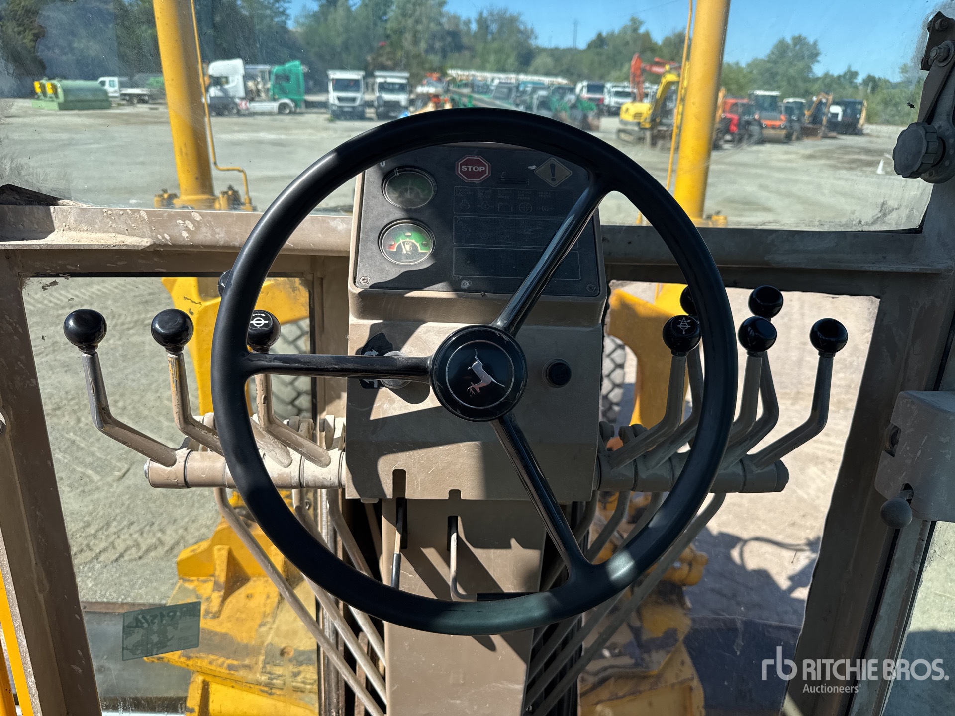1991 John Deere 770B