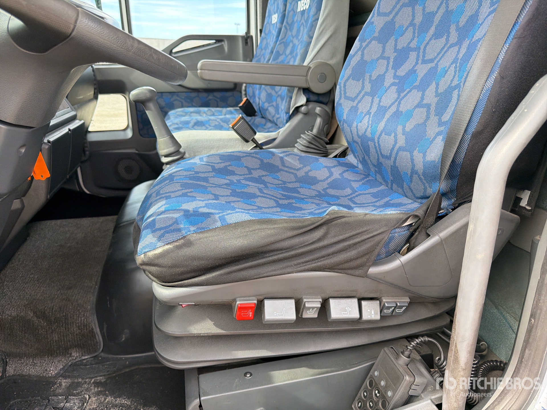 Iveco EUROCARGO 140E2