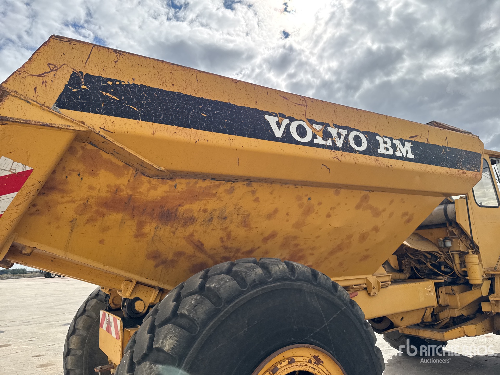 Volvo 5350