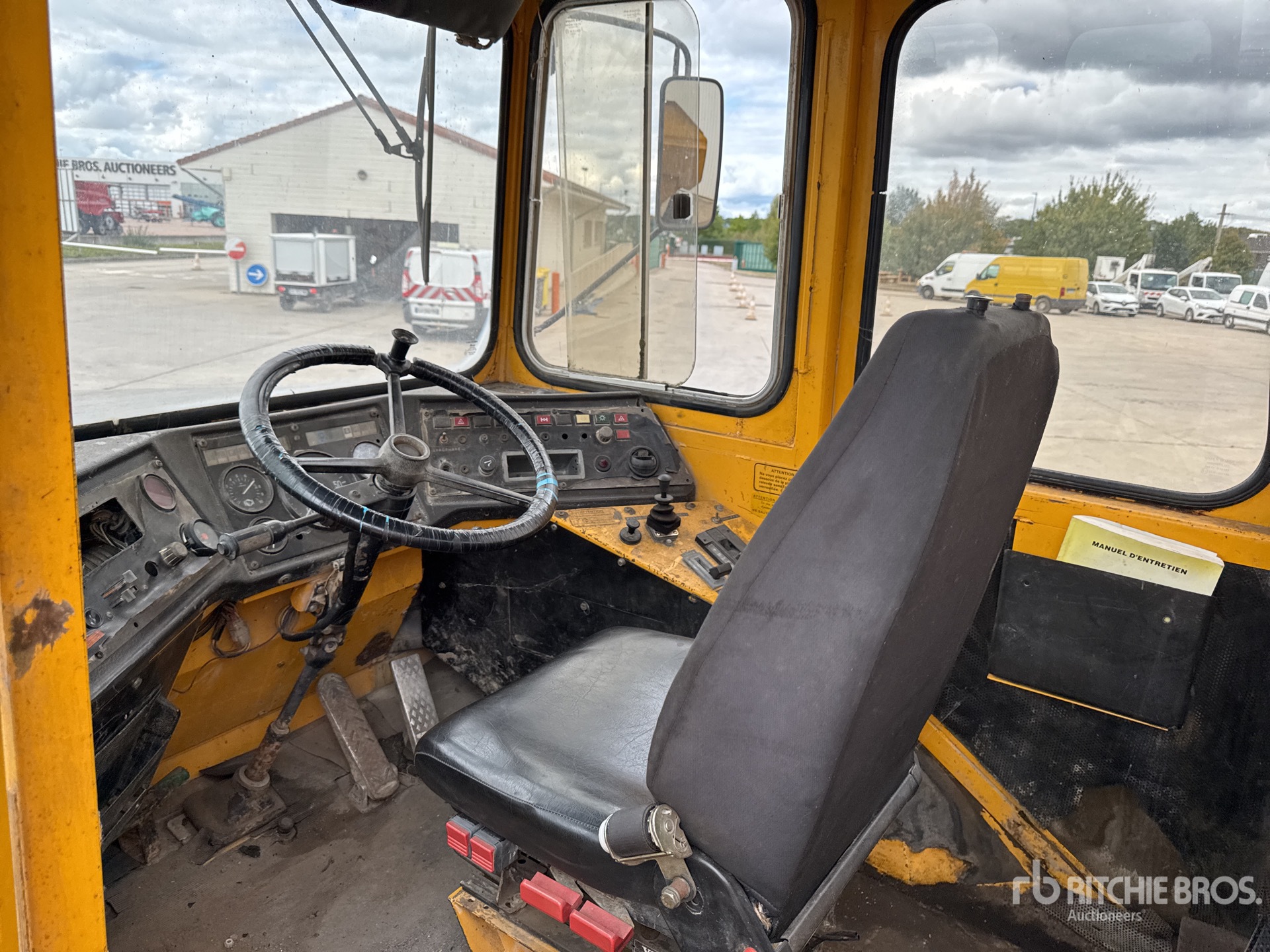 Volvo 5350