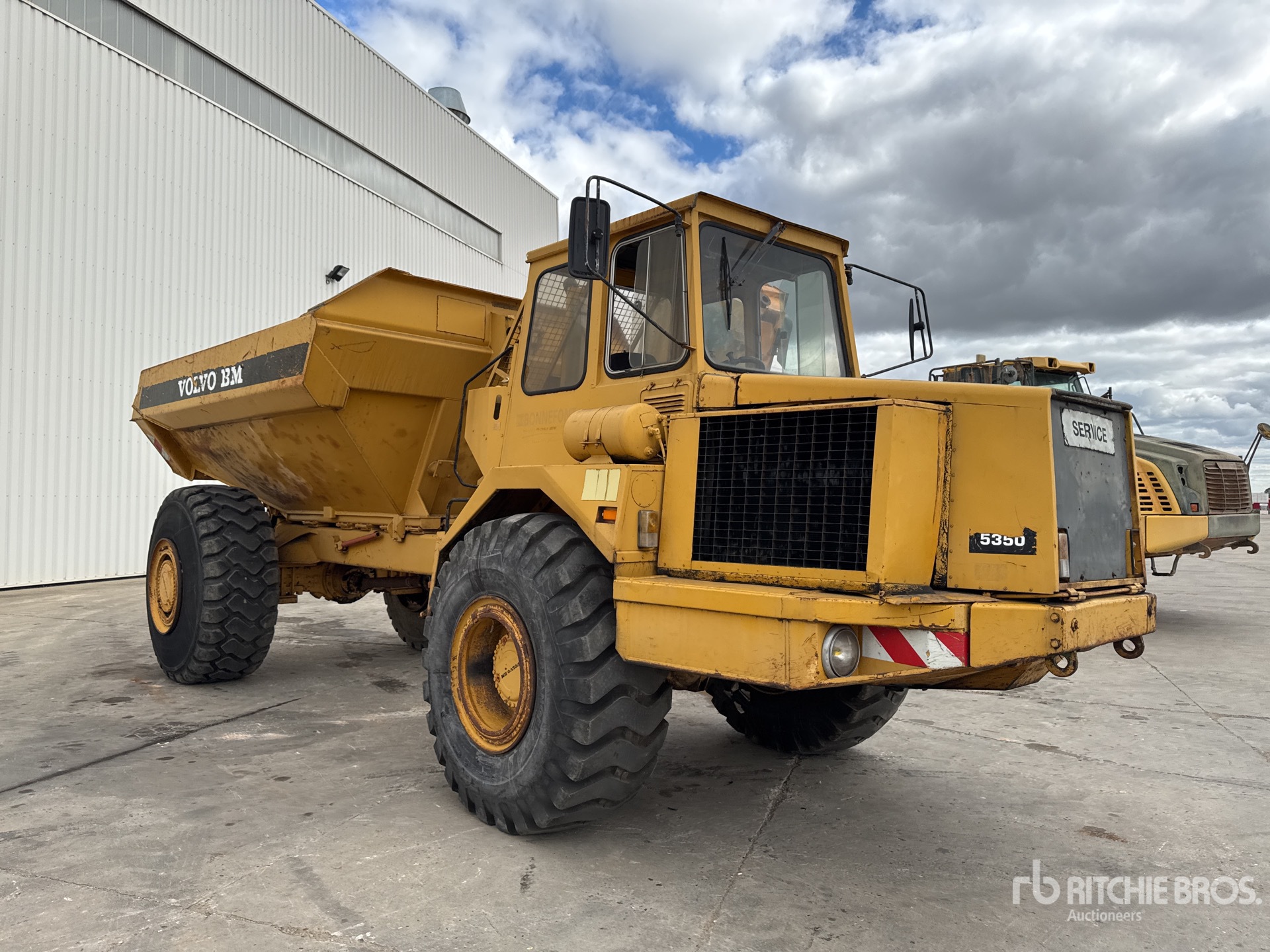 Volvo 5350