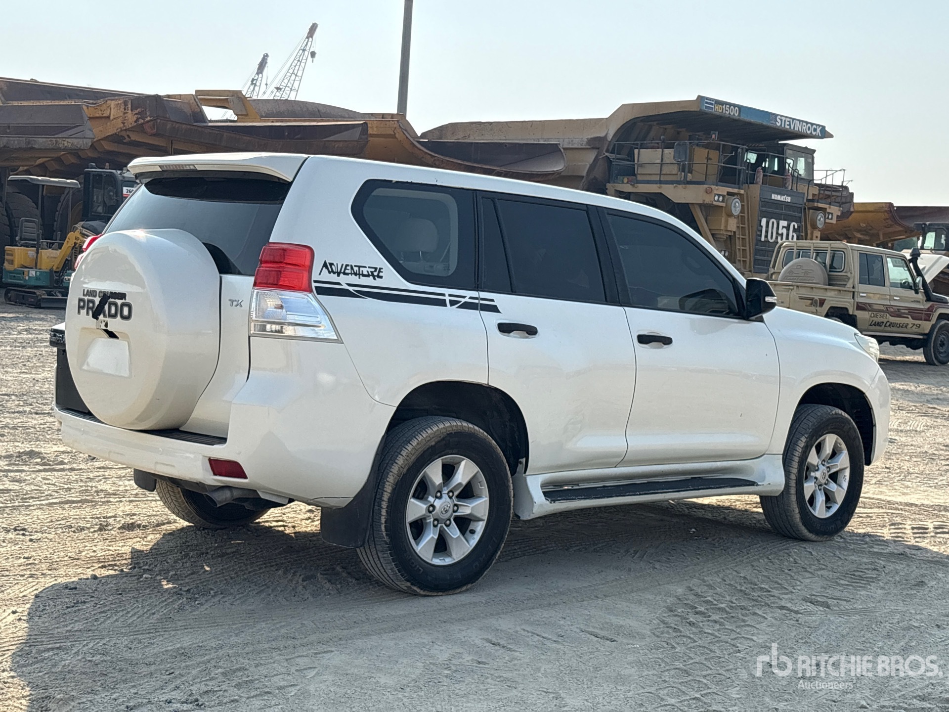 2013 Toyota PRADO