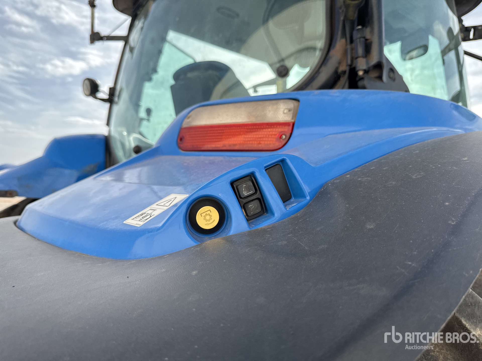 2013 New Holland T6.165