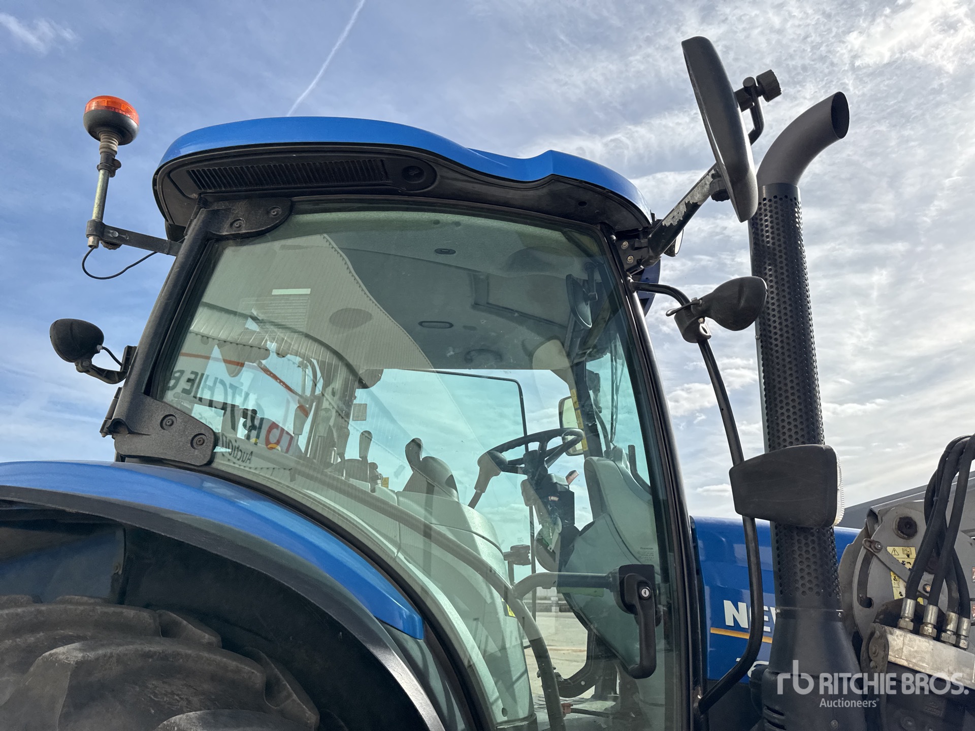 2013 New Holland T6.165