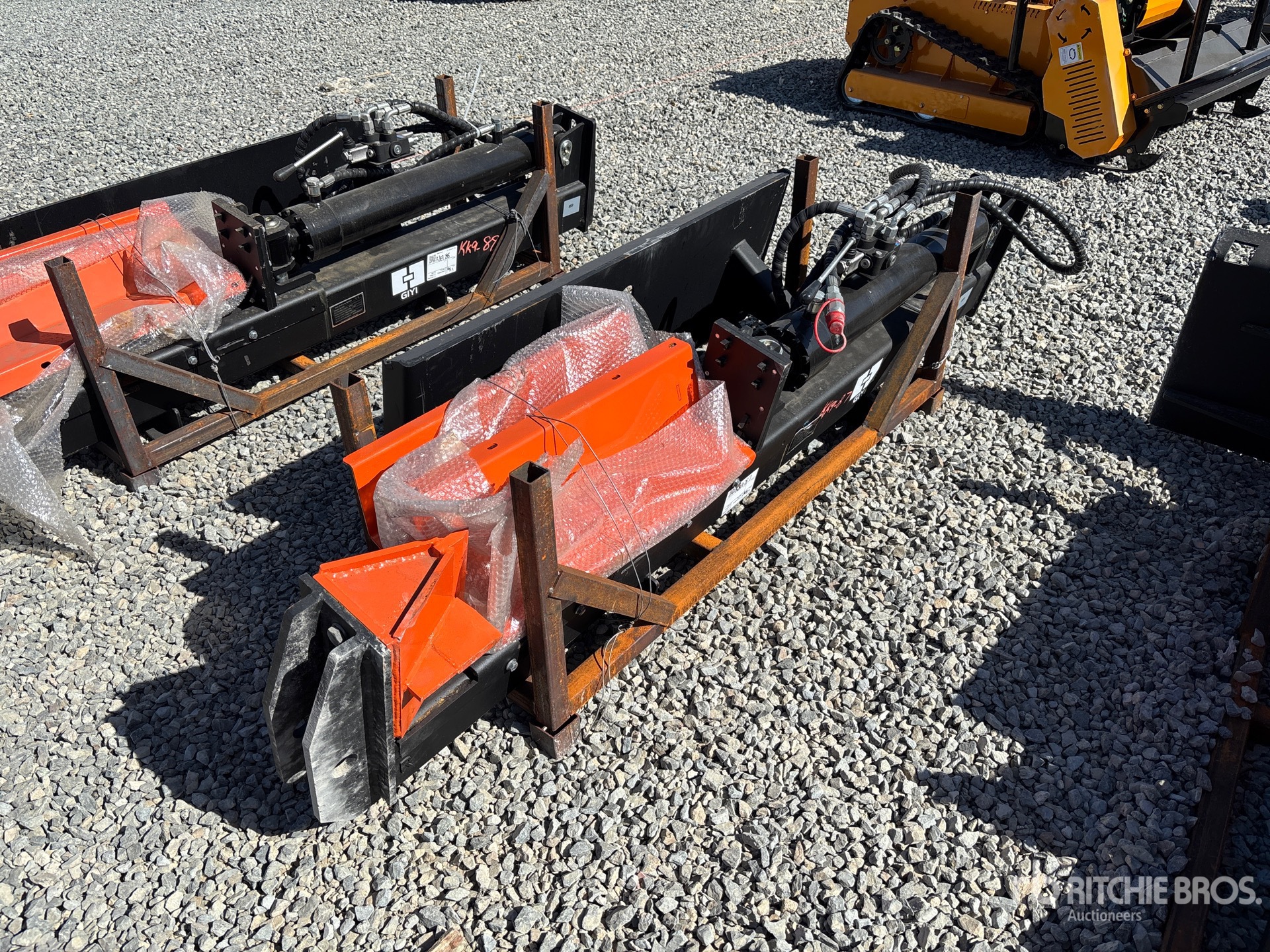 2026 GIYI GY-SLS82