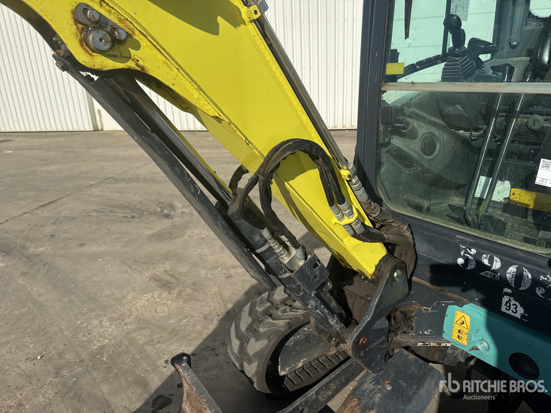 2022 Ammann AMX25