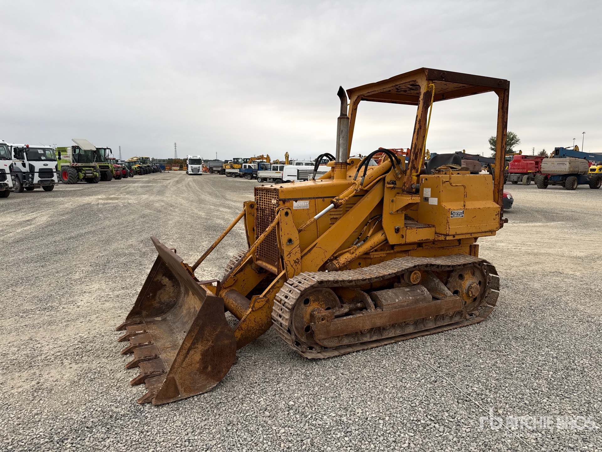 Photo of Komatsu D31S-16