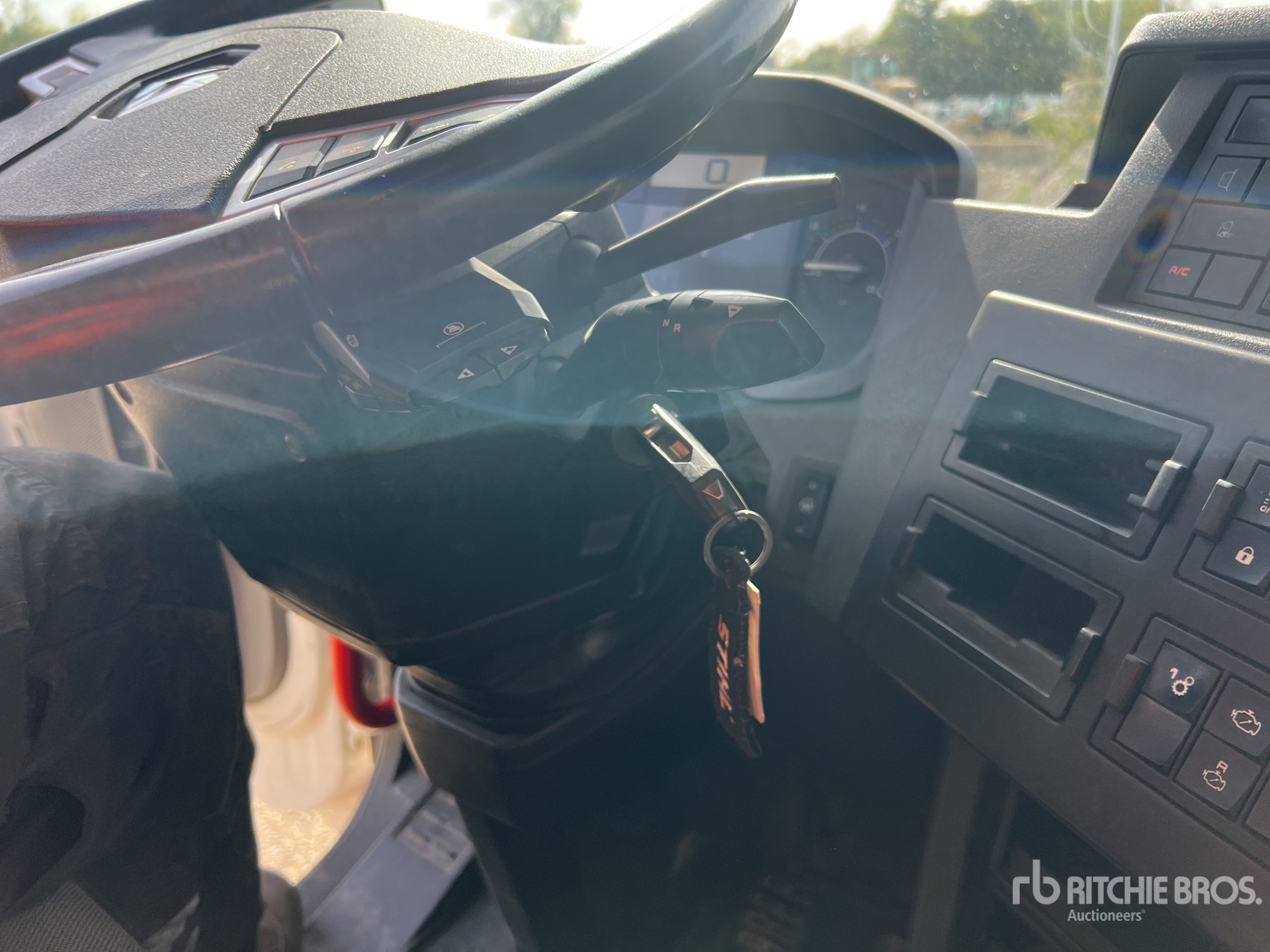 2016 Renault C